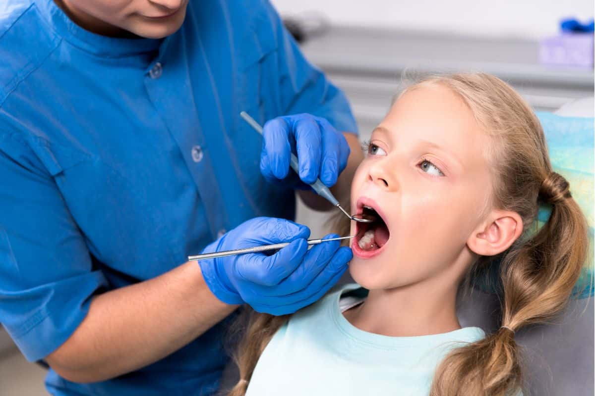 How a Children’s Dentist Treats Cavities Early